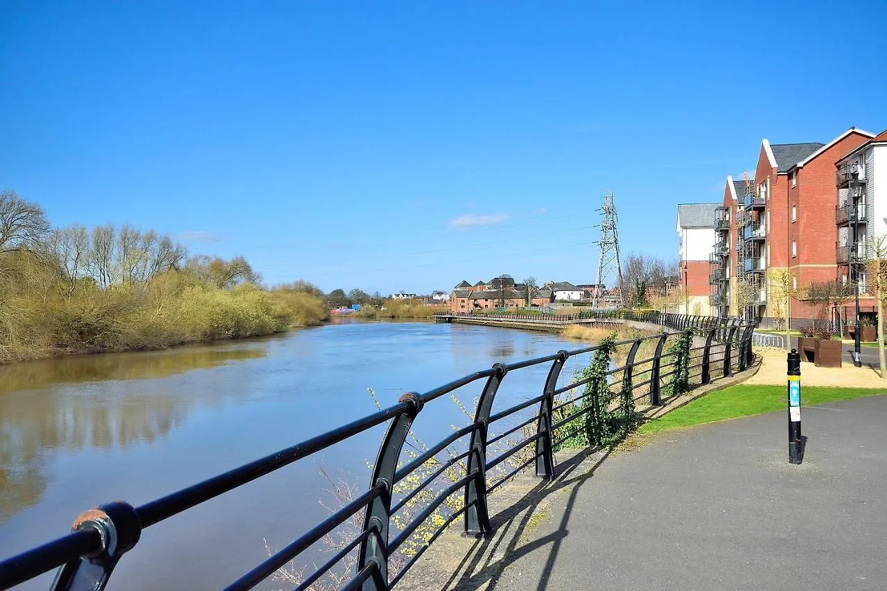 Racecourse Serviced Apartments Chester