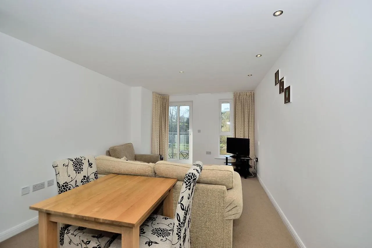 Racecourse Serviced Apartments Chester