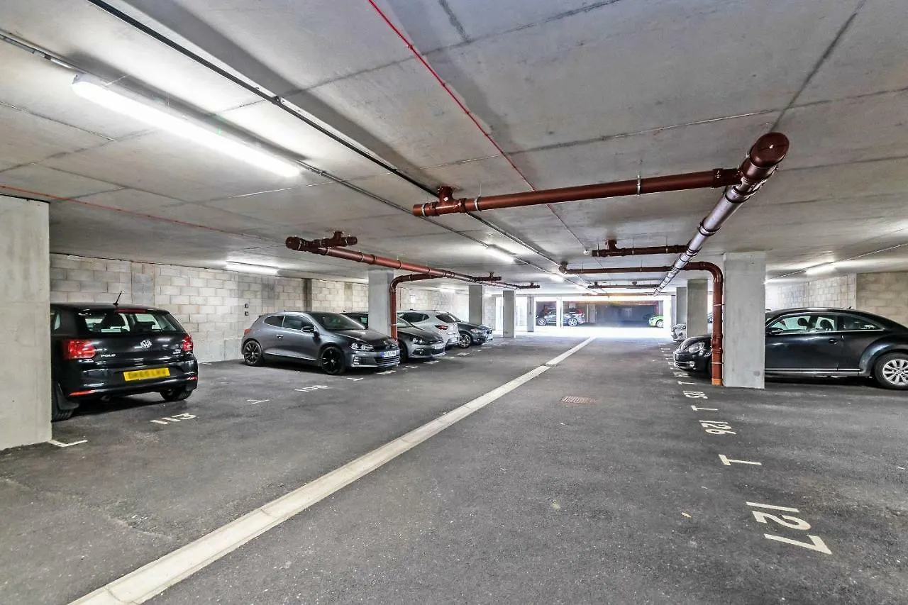 Racecourse Serviced Apartments Chester