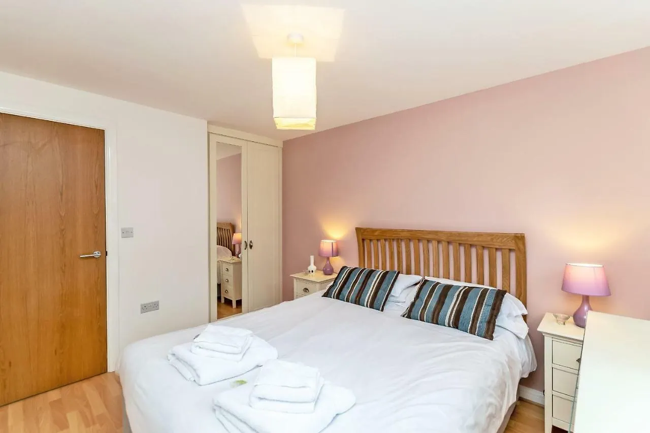 Racecourse Serviced Apartments Chester