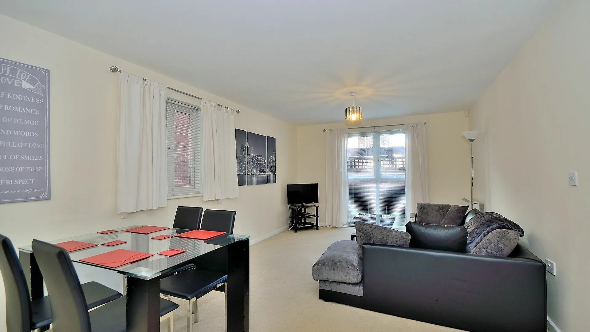 Racecourse Serviced Apartments Chester