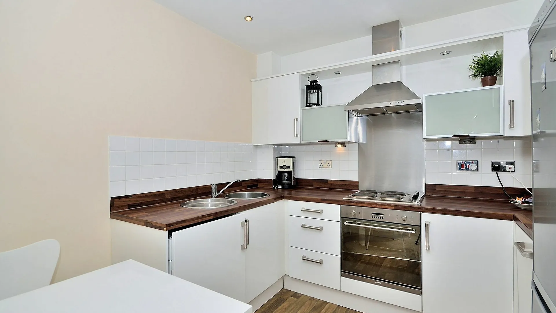 Racecourse Serviced Apartments Chester 0*,