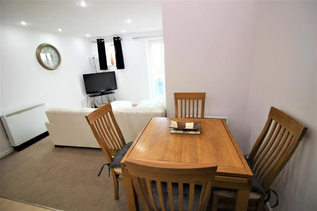 Racecourse Serviced Apartments Chester 0*,  United Kingdom